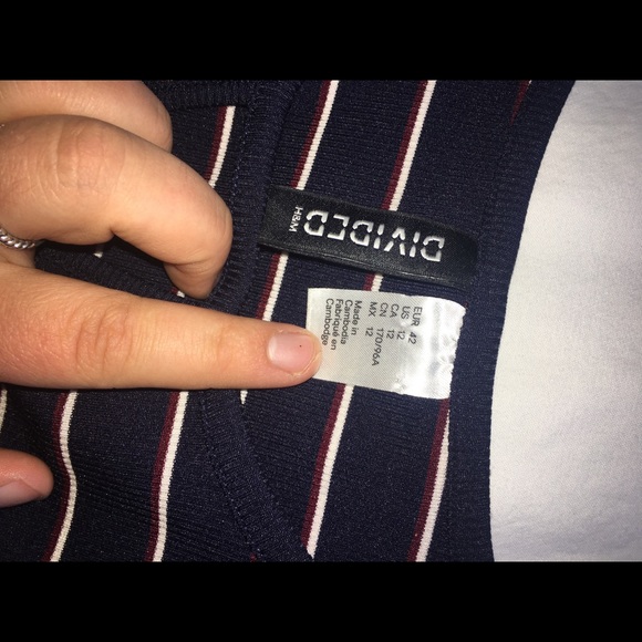 stripped dress - Picture 3 of 3